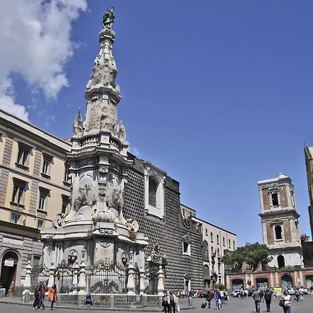 Casetta Soriano - Piazza Dante Наполи Екстериор снимка